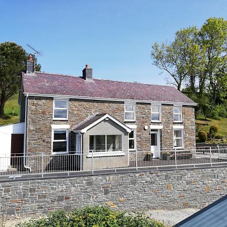 Ffyllon Fawr Villa Henfynyw Upper ภายนอก รูปภาพ